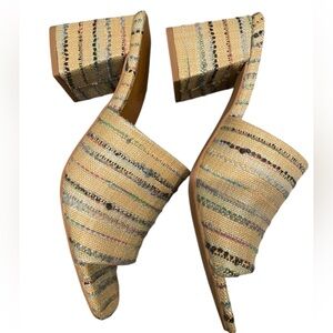 Seychelles Sandals. Like new. Size 7.5